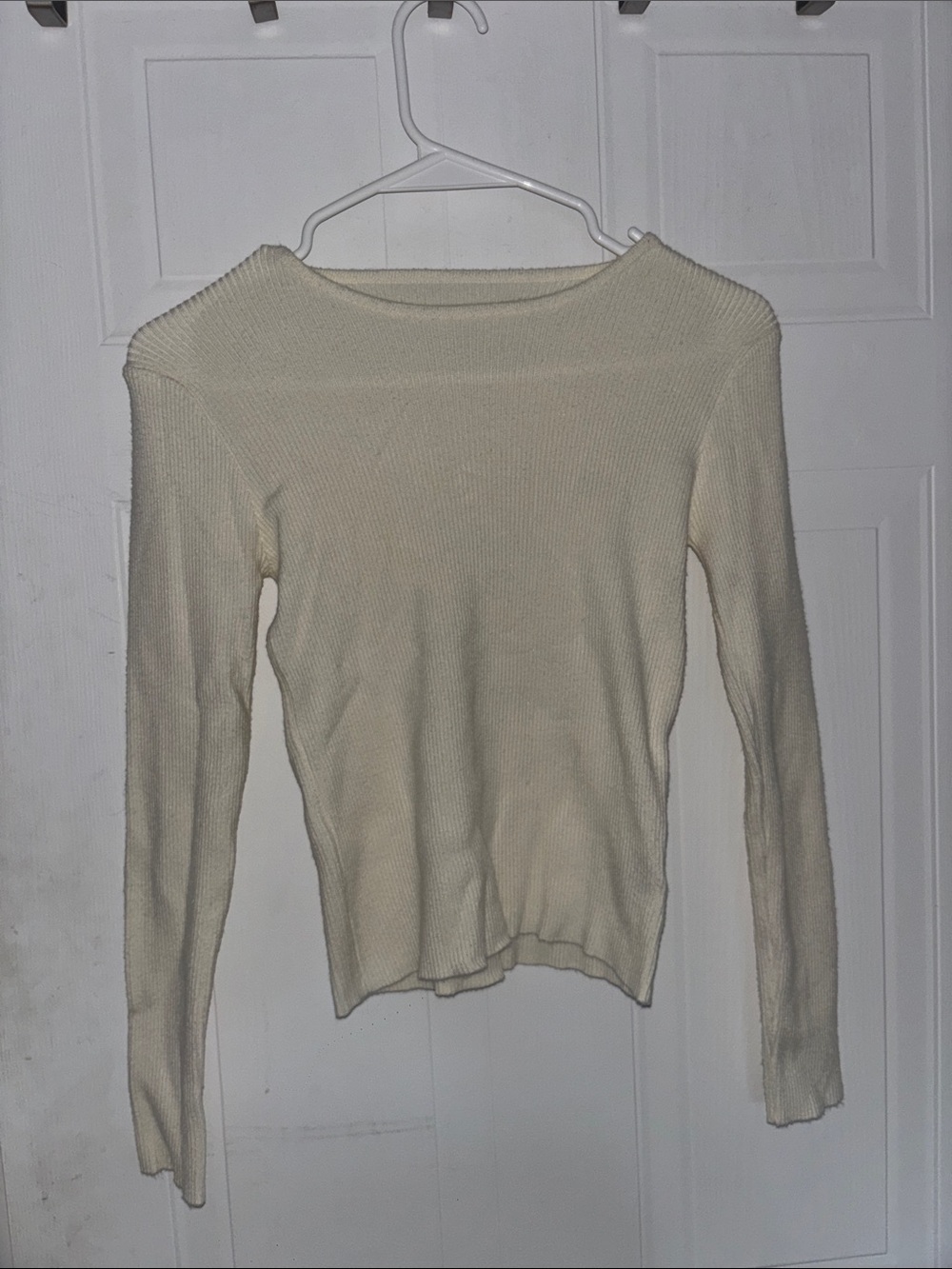Cream Ribbed Long-Sleeve Women's Top